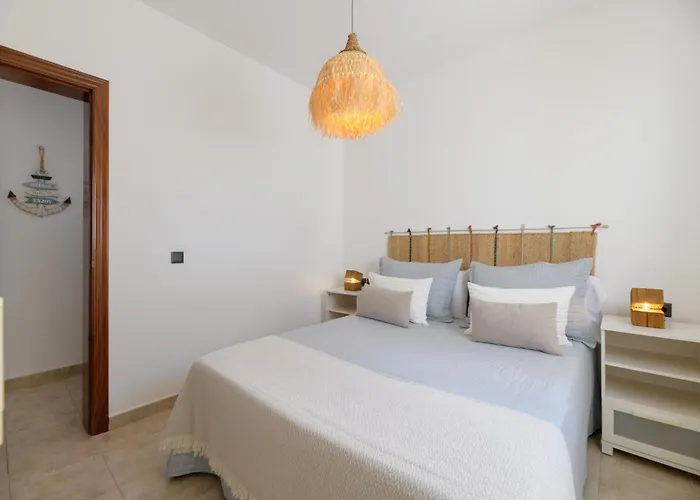 Mariate Ii Descanso Y Vistas Al Mar Hébergement de vacances